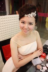 IMG_1847_调整大小-FIONA MAKE UP恋妆造型