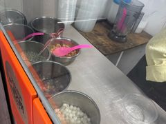 -夏食光安顺小舒冰粉冰浆(甲秀楼店)