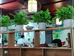 -窄巷子陕菜馆·地道陕西菜(粉巷店)