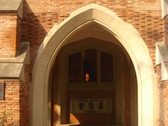 大堂南侧外廊-沐恩堂