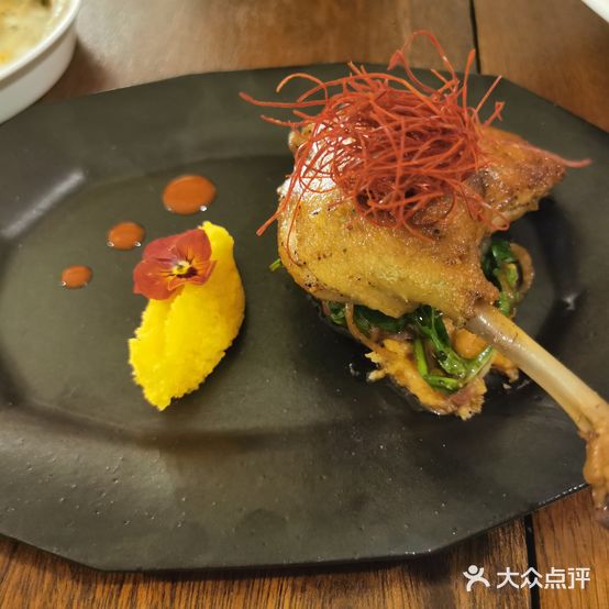 铃岚Valley老杨芳餐厅(长安·麒麟公馆店)