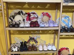 -甜镜物语 LOLITA·汉服·JK制服三坑生活馆(滨江道店)