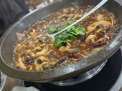 -九寨沟石锅鱼(沣峪口二十年店)