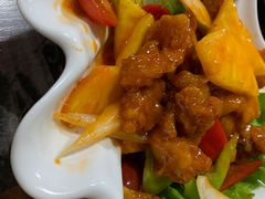 -玖月时尚泰式餐厅