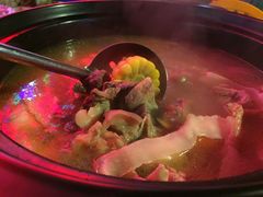 滋补清汤阉羊肉煲-关姐美食(江南西店)