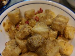 -昱龙大盆牛蛙馆(三兴街总店)