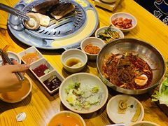 餐前小菜-喜来稀肉(北外滩白玉兰广场店)