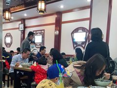 大堂-门框胡同百年卤煮(新街口店)