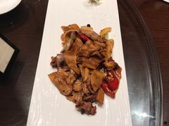 南昆山鲜笋小炒肉-富力希尔顿度假酒店-御玺中餐厅