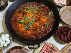 -周幺妹重庆老火锅(银泰城总店)