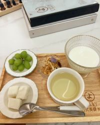 -宥莉·ULLY 痘敏肌•科技皮肤管理中心