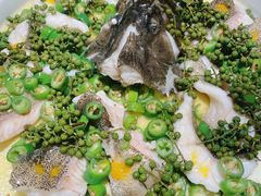 青青椒麻龙胆鱼-CHIC1699远洋私厨