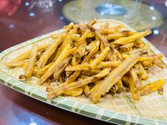 -椒香川流不息川菜馆(二七北路店)