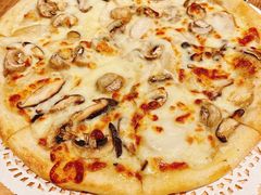 黑松露菌菇披萨-玛格萝妮(汇智国际商业中心店)