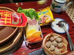 -沙胆彪炭炉牛杂煲(上海日月光广场店)