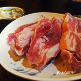 菜量也打大～服务也很周到～小哥哥颜值都好高，嘻嘻