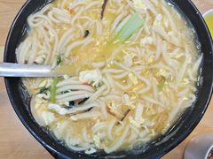 -一家人剪刀面(海伦国际店)