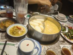 -禄婶鸡煲·打边炉