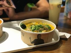 -何记花甲(海岸城旗舰店)