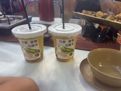 -刘姐啤酒鱼民族演艺餐厅(西街总店)