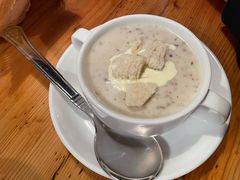 奶油蘑菇汤-宝莱纳啤酒花园餐厅PAULANER BRAUHAUS Nanjing(广州路店)