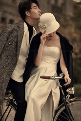 -雪中彩影婚纱摄影·微光艺术中心