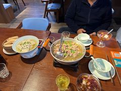 -全牛匠·乐山跷脚牛肉(西单华威约饭街店)