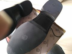 加前后掌-京伟修鞋洗鞋奢侈品皮具护理店