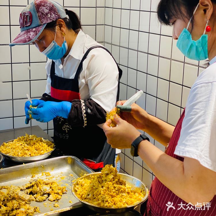 人均不到200佛跳墙蟹粉面都吃到！这家蟹谷面yyds