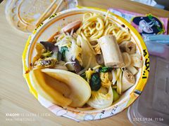 -小谷姐姐麻辣拌·麻辣烫(三里屯泰悦豪庭店)