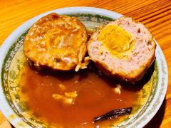 咸蛋黄狮子头-老外婆本帮面(塔城路店)