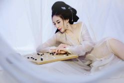 -九月鹰飞汉服摄影工作室