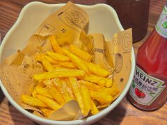 黑松露风味酱大薯条-SPACELAB失重餐厅(世纪汇店)