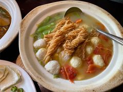 丝瓜鱼丸炖馓子-永安鱼庄·镇江菜(东吴路店)