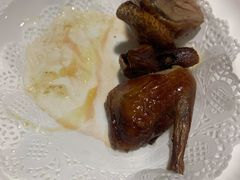 烤乳鸽-熠盛粤味·顺德桑拿鸡(永康路店)