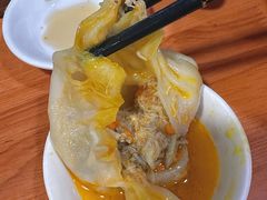 -莱莱小笼·乔艾