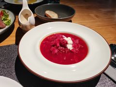 招牌牛肉红菜头汤-Arpanda阿潘答餐厅(郎园店)