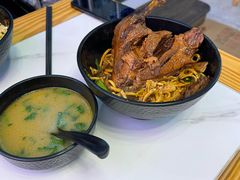 -俊杰拉面馆