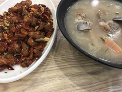 -江城燕子大排档(江汉路步行街店)