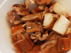 -鑫记婆婆兔·成都特产·兔头手撕兔(太古里店)