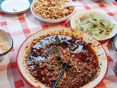 -洪霞餐馆·川菜·鲜货现炒(两江春城店)