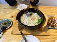 -勺子米线·云南传统小吃市集(四方街店)