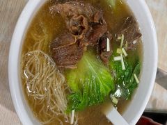 牛腩面-银记肠粉店(市二宫店)