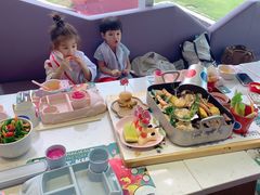 -水桶王国主题餐厅·聚会·生日派对·亲子活动·家庭套餐(亚龙湾希尔顿店)