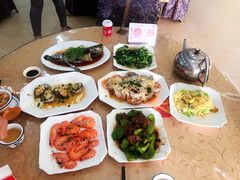 -双月饭店·20年老字号(新村店)