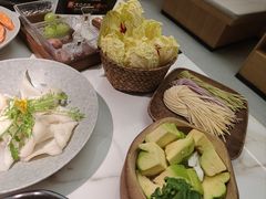 -芸山季·云南野生菌火锅(南翔印象城MEGA店)
