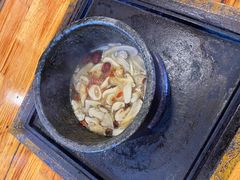 野生松茸锅底-滇藏石锅宴(北门坡古城管理局店)
