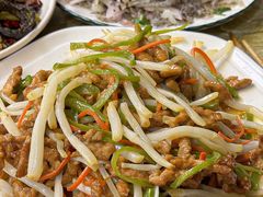 -丹水桥地锅鱼·翘嘴鲌·地方特色全鱼宴(丹江口大坝店)