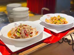 -丝路天山酒店(国际大巴扎店)