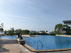 -上海滴水湖皇冠假日酒店